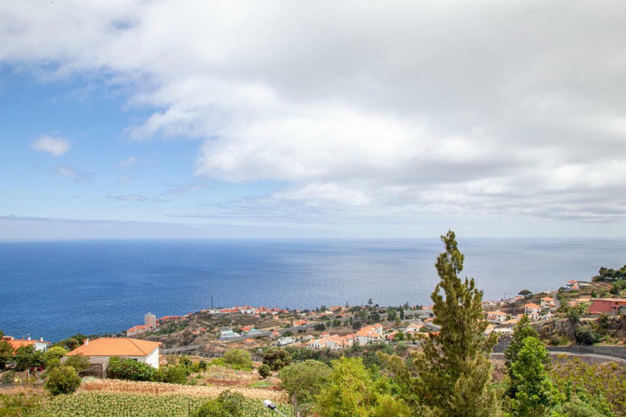 Infinito Azul Canico (Madeira)